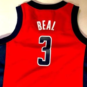 Brand new Bradley Beal Wizards jersey size 2T.